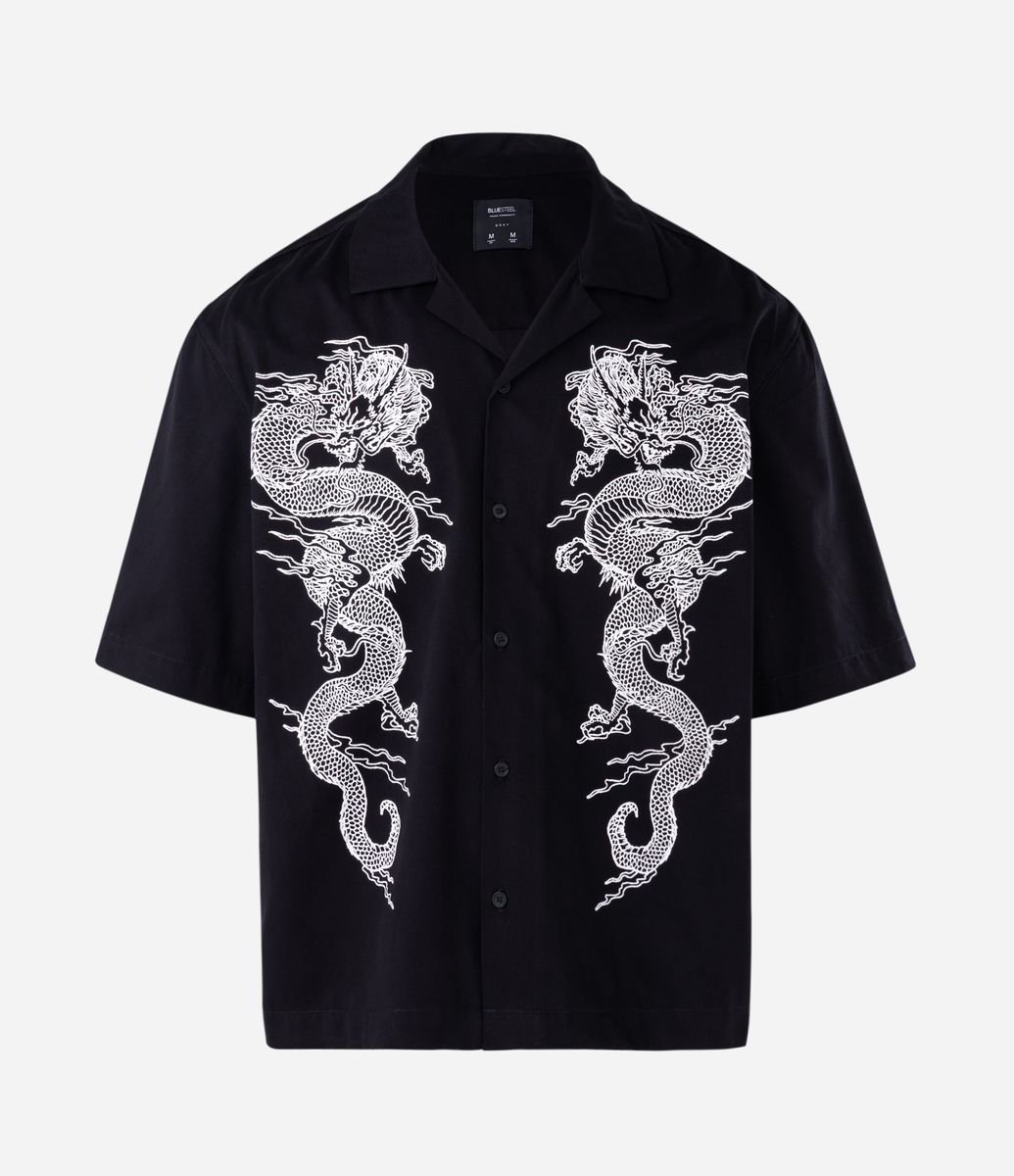 シャツ Camisa Boxy em Sarja com Estampa de Dragões Preto