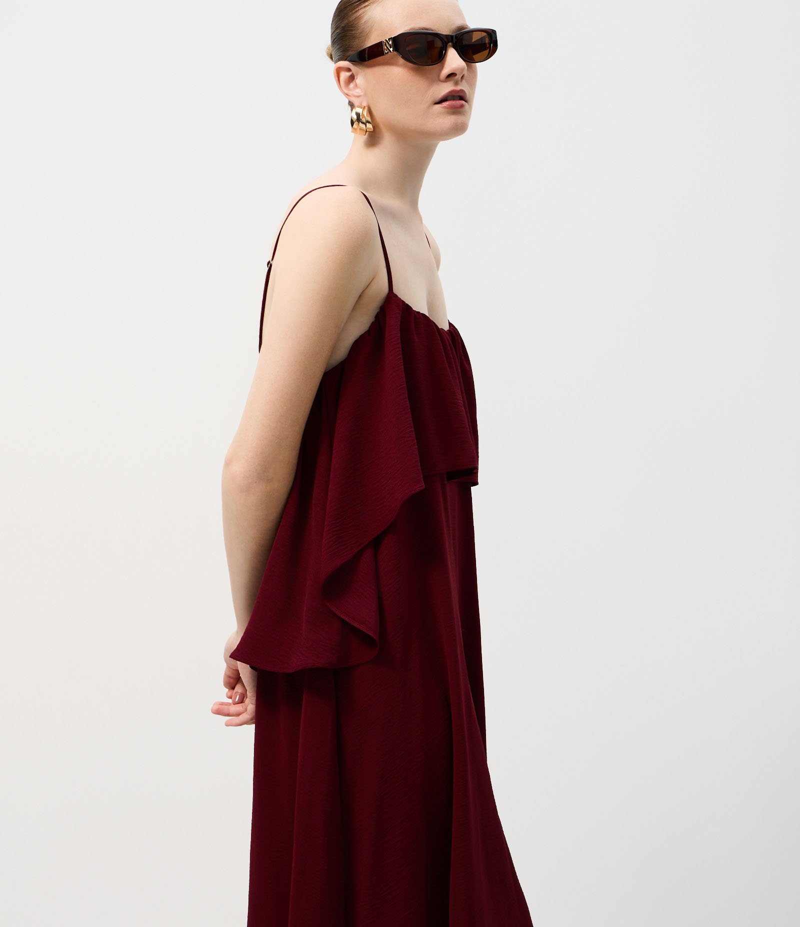 Vestido Midi Fluido com Camada Sobreposta Vermelho 2