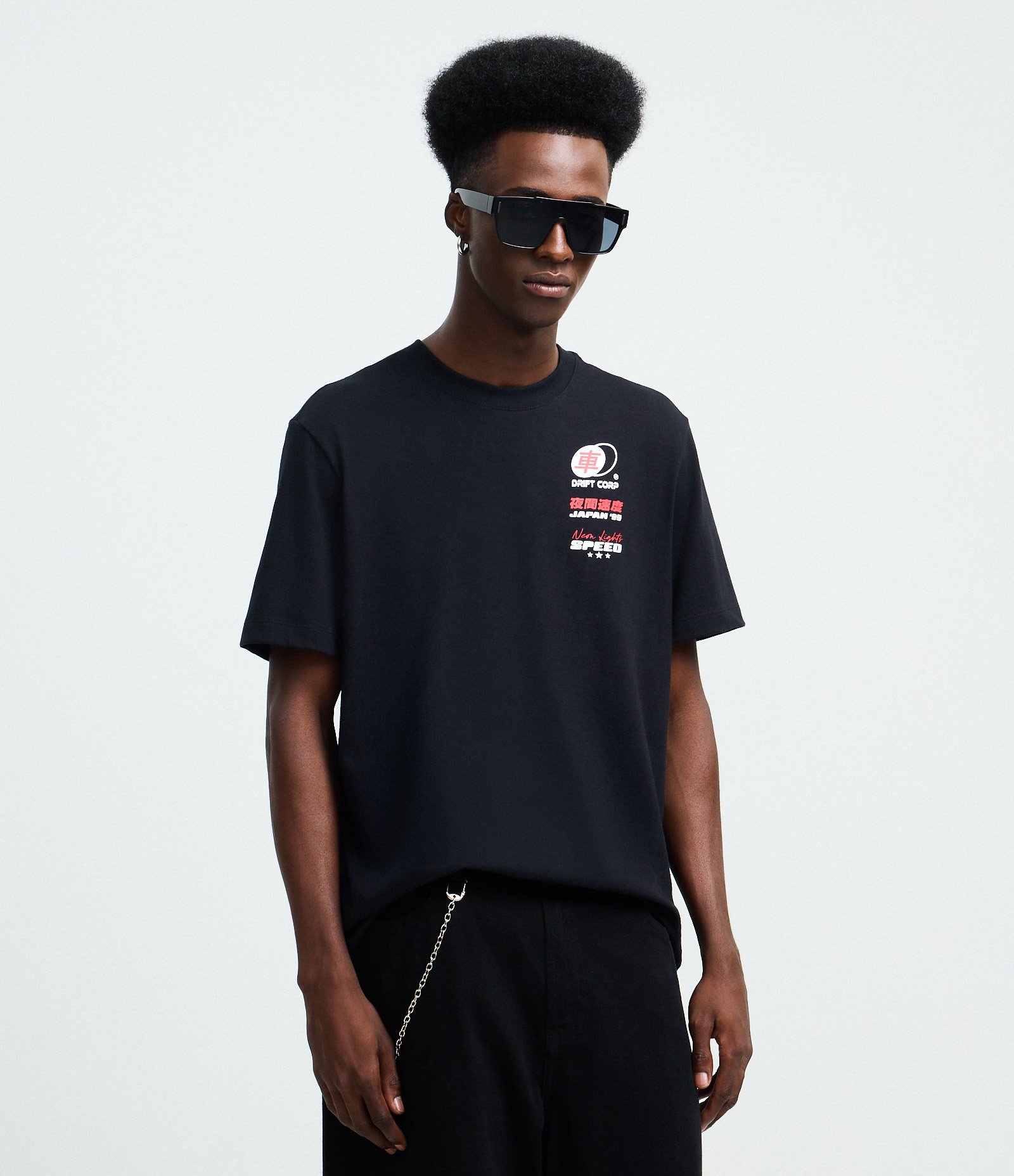 Camiseta Comfort Manga Curta em Algodão com Estampa Drift Tokyo Preto 3