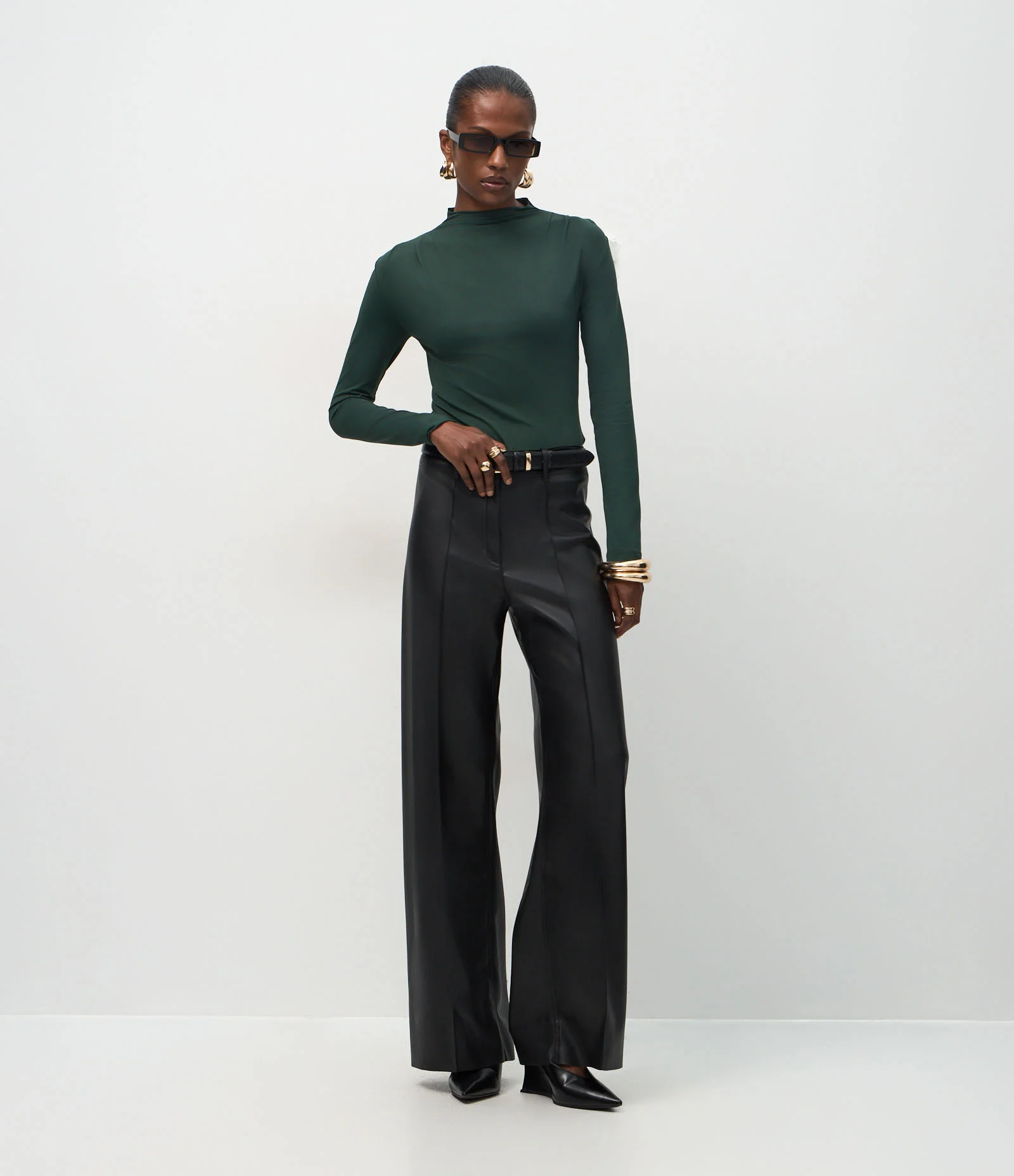 Blusa em Poliamida com Pregas nos Ombros Verde 2