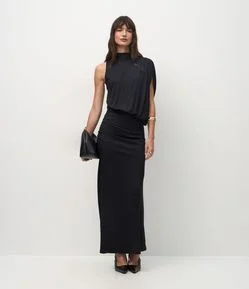 Vestido Longo Assimétrico com Cintura Marcada