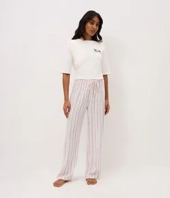 Calça de Pijama em Viscose com Estampa de Listras