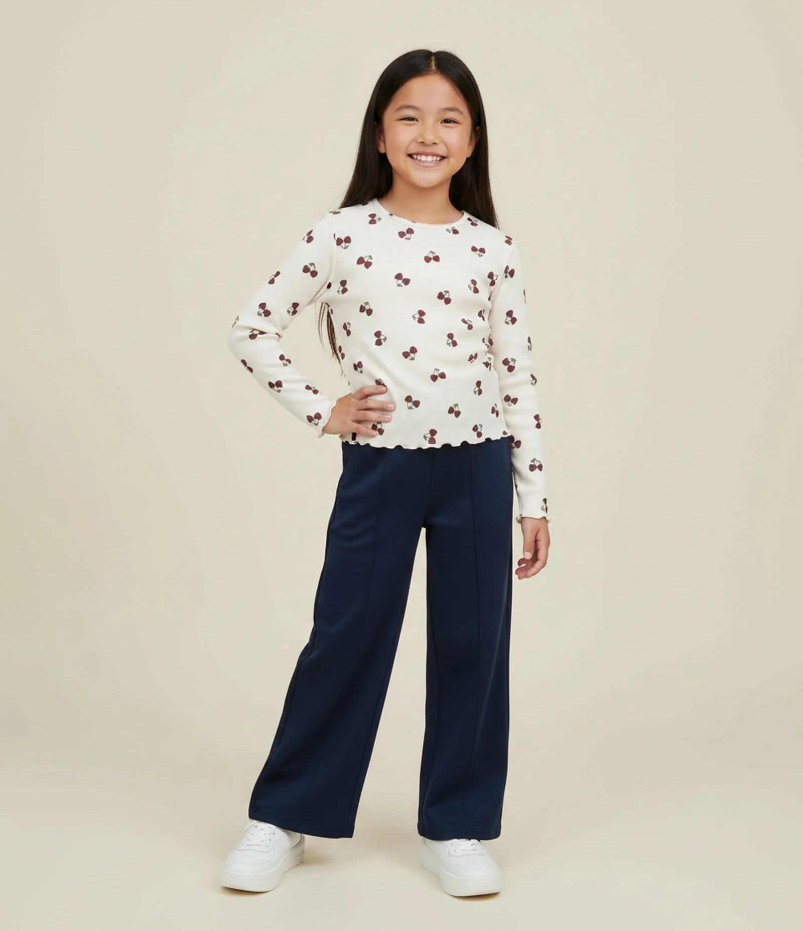 Blusa Manga Longa em Ribana com Estampa de Cerejas - Tam 5 a 14 Anos Bege 1