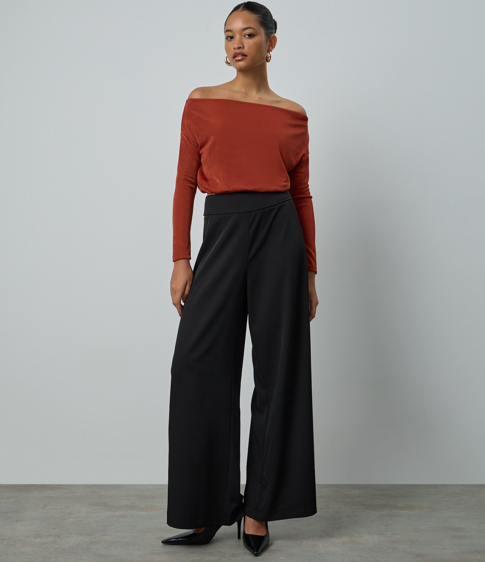 Blusa Ombro a Ombro em Ribana Marrom 2