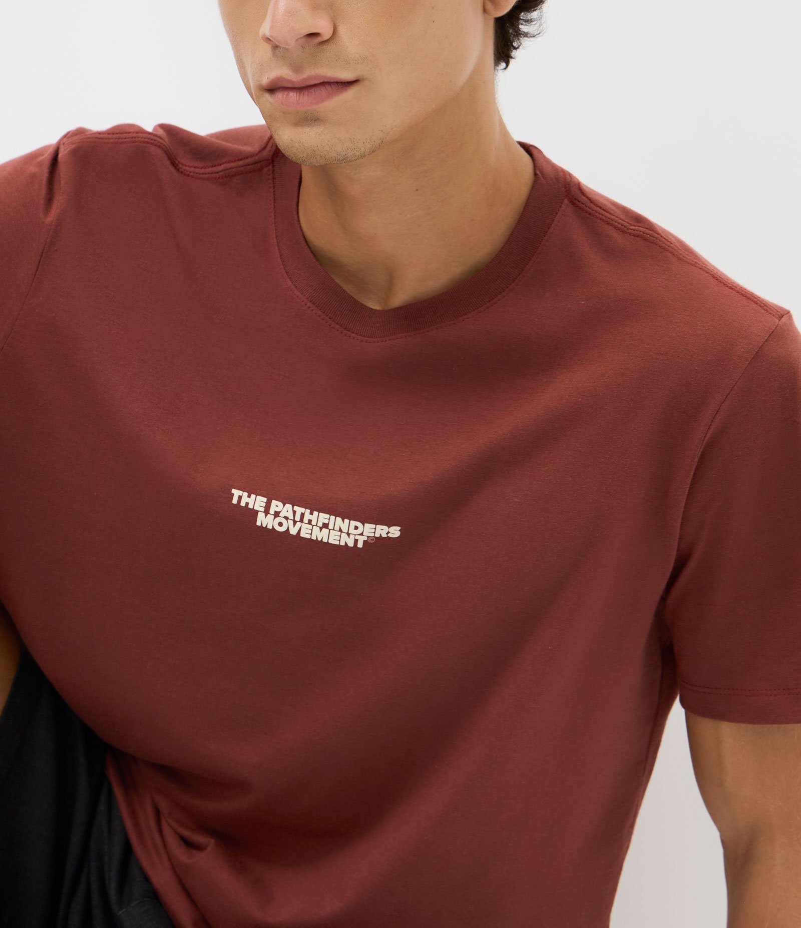 Camiseta Comfort em Algodão com Lettering Vermelho 3