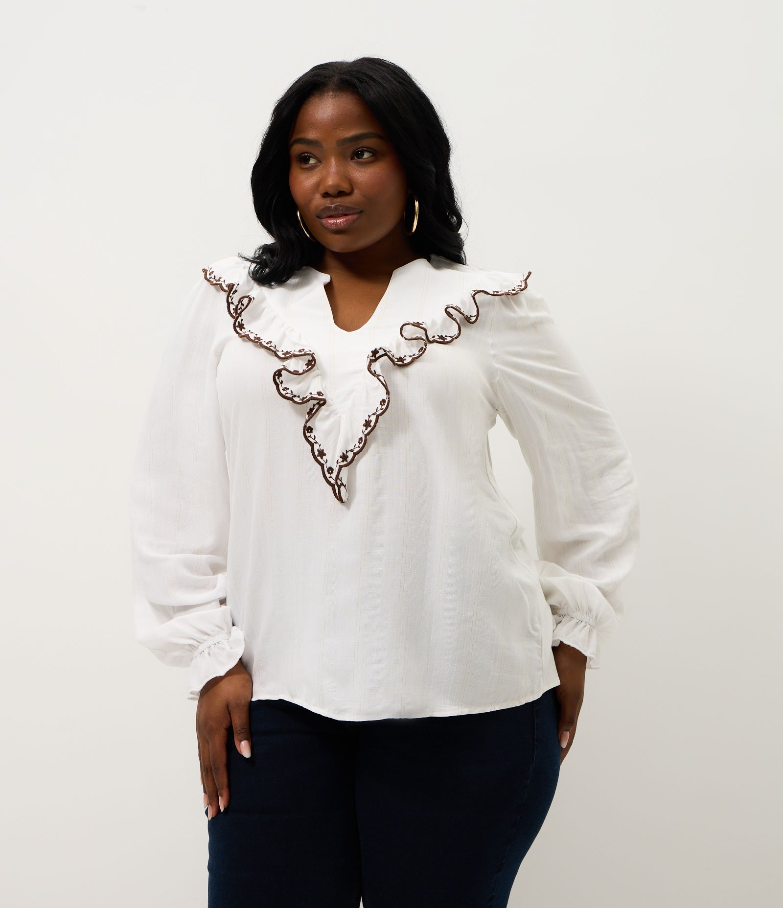 Blusa Bata Listrada com Brilho Curve & Plus Size Branco 1