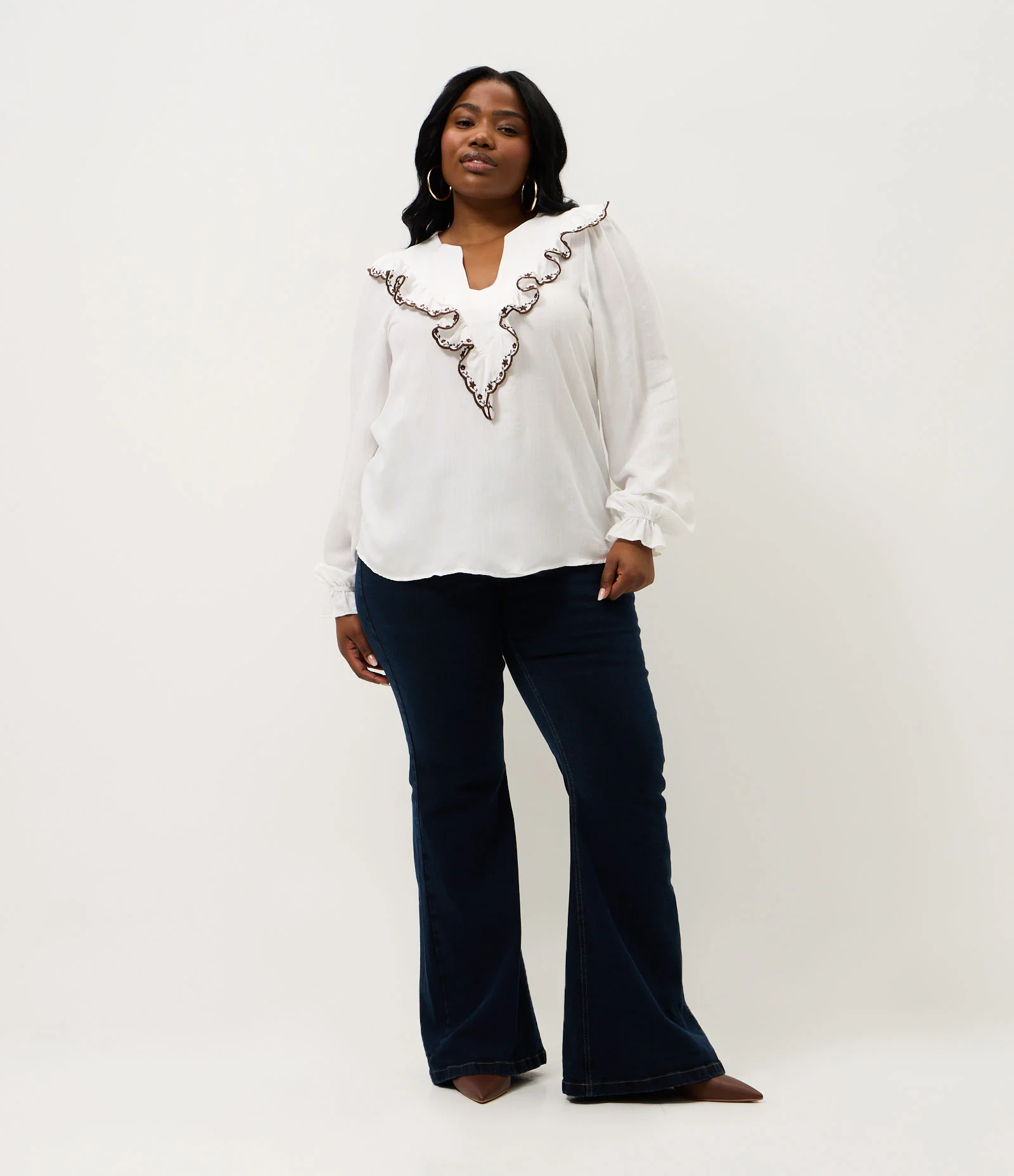 Blusa Bata Listrada com Brilho Curve & Plus Size Branco 2