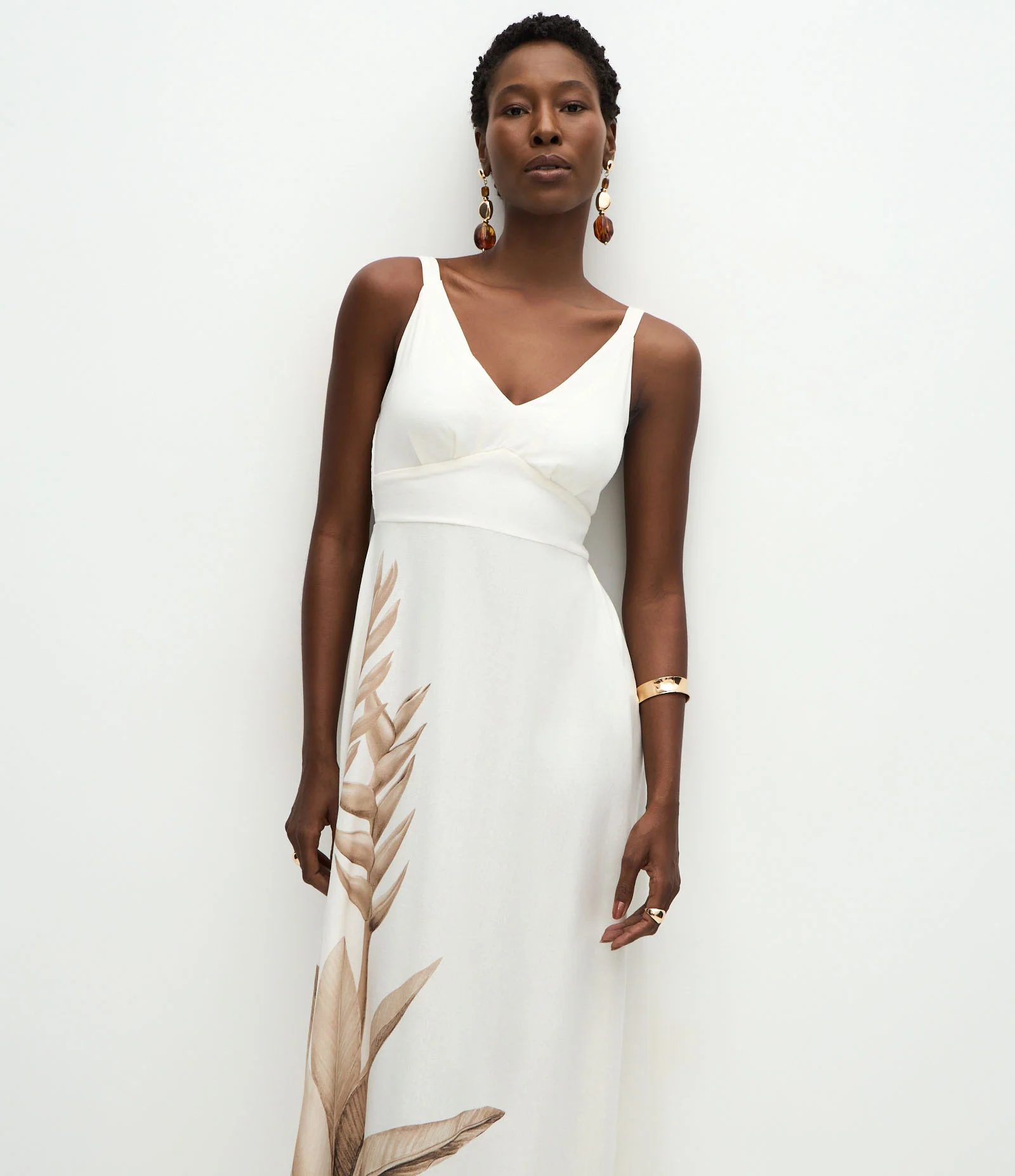 Vestido Longo Fluido em Viscolinho com Lastex nas Costas Branco 2