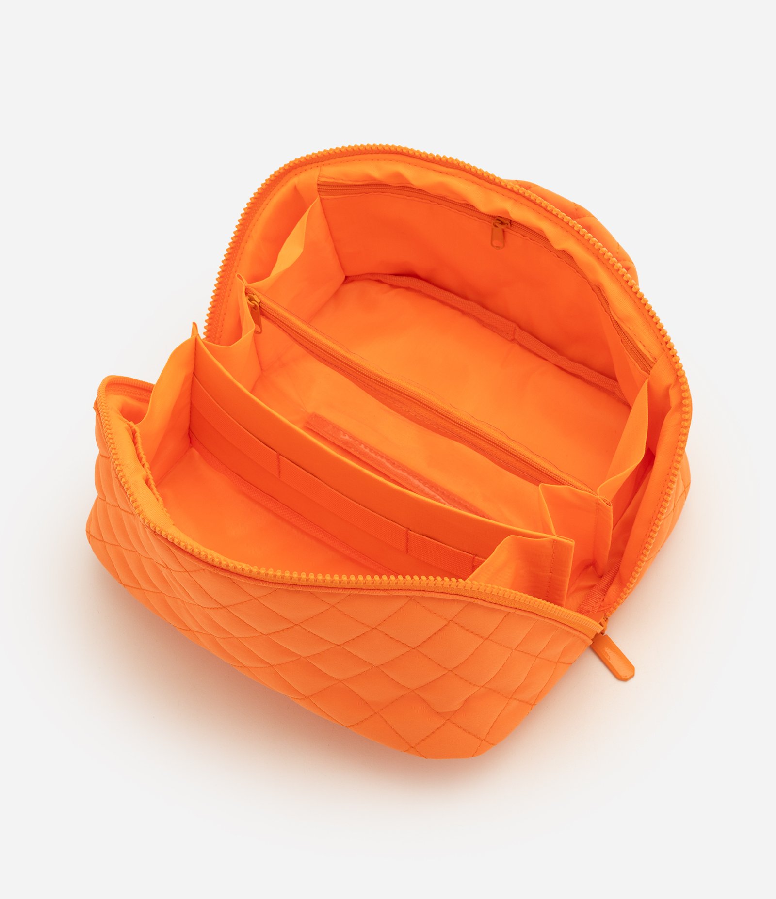 Necessaire Baú em Poliamida com Matelassê e Alça de Mão Laranja 5