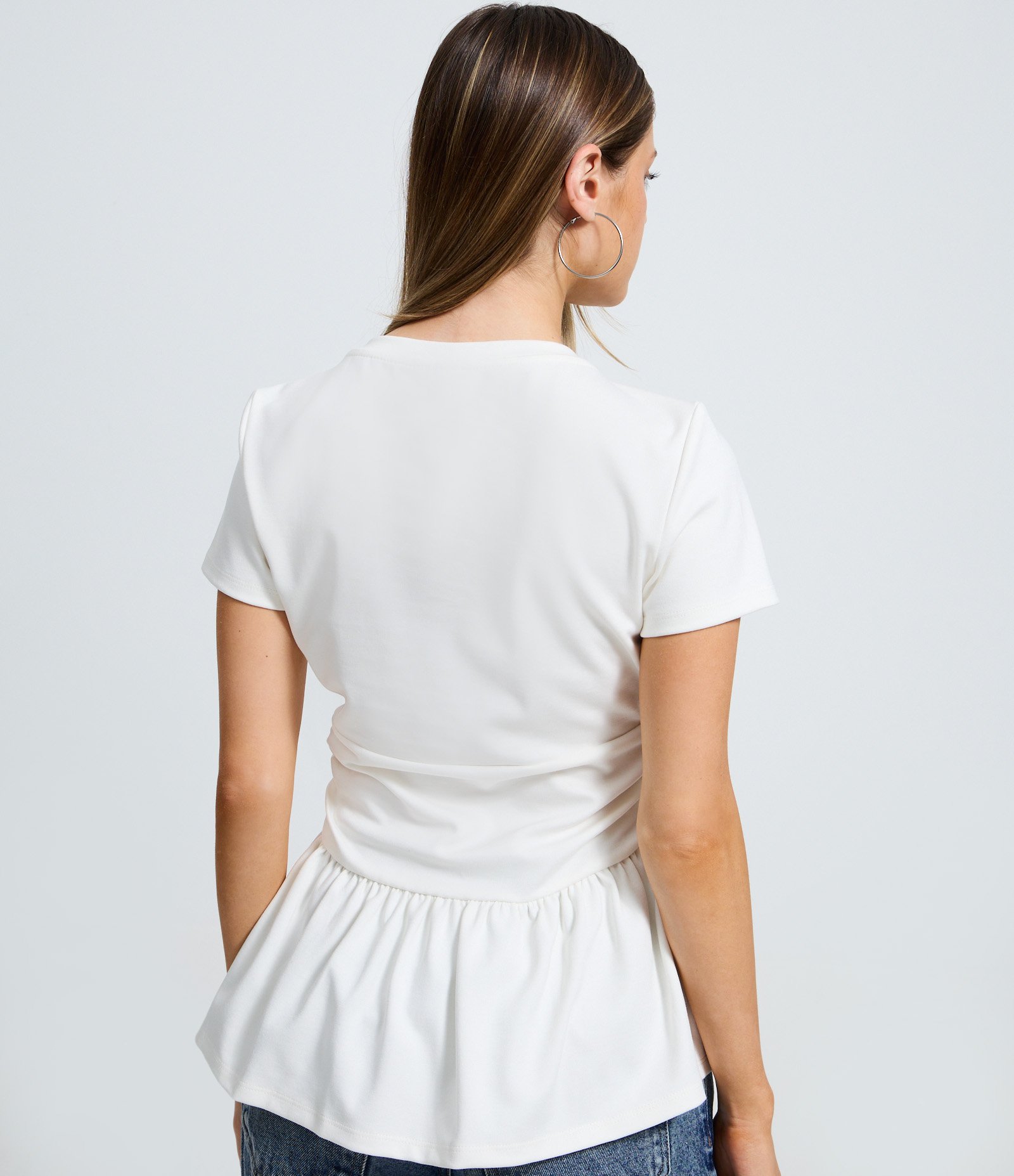 Blusa em Ponto Roma com Recorte Corsetado Branco 4