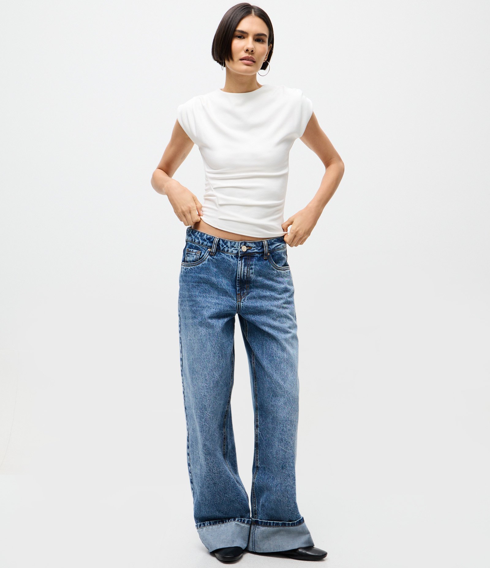 Blusa em Ponto Roma com Pregas no Ombro e Cintura Branco 2
