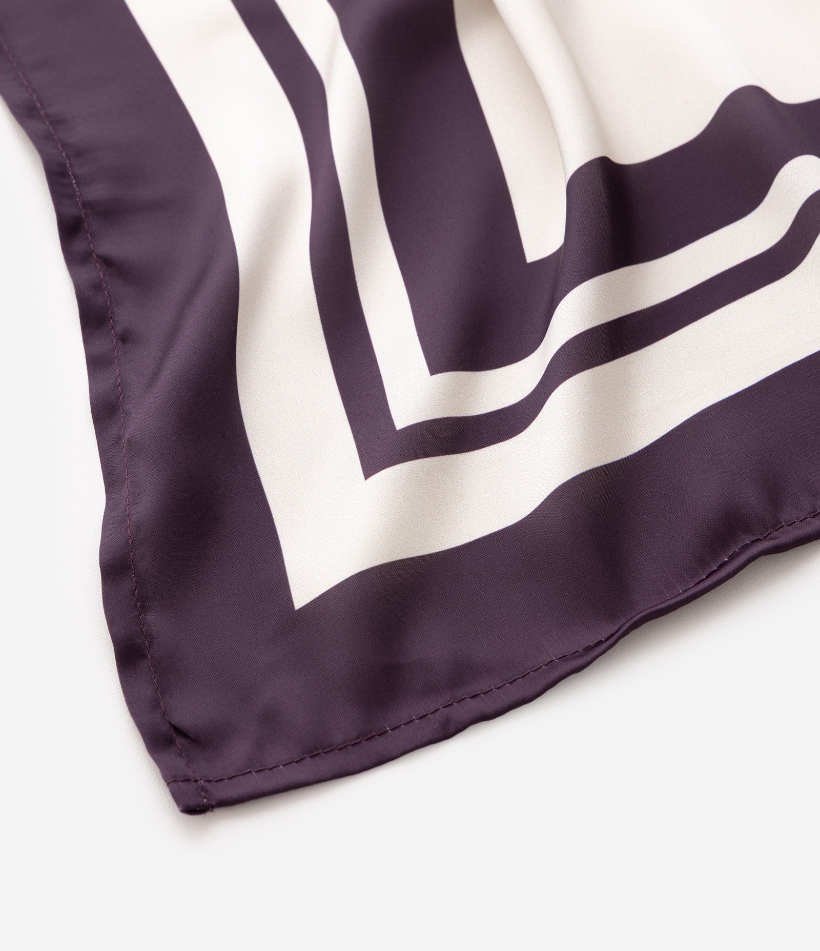 Canga em Chiffon com Estampa Geométrica Multicores 2