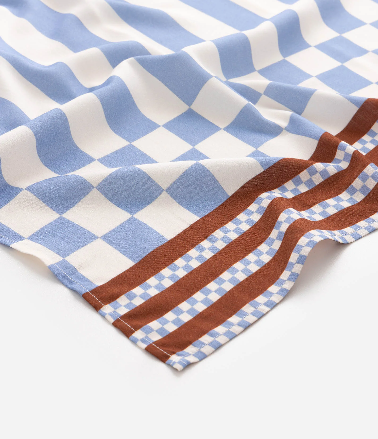 Canga de Praia em Viscose com Estampa e Lettering Azul 2