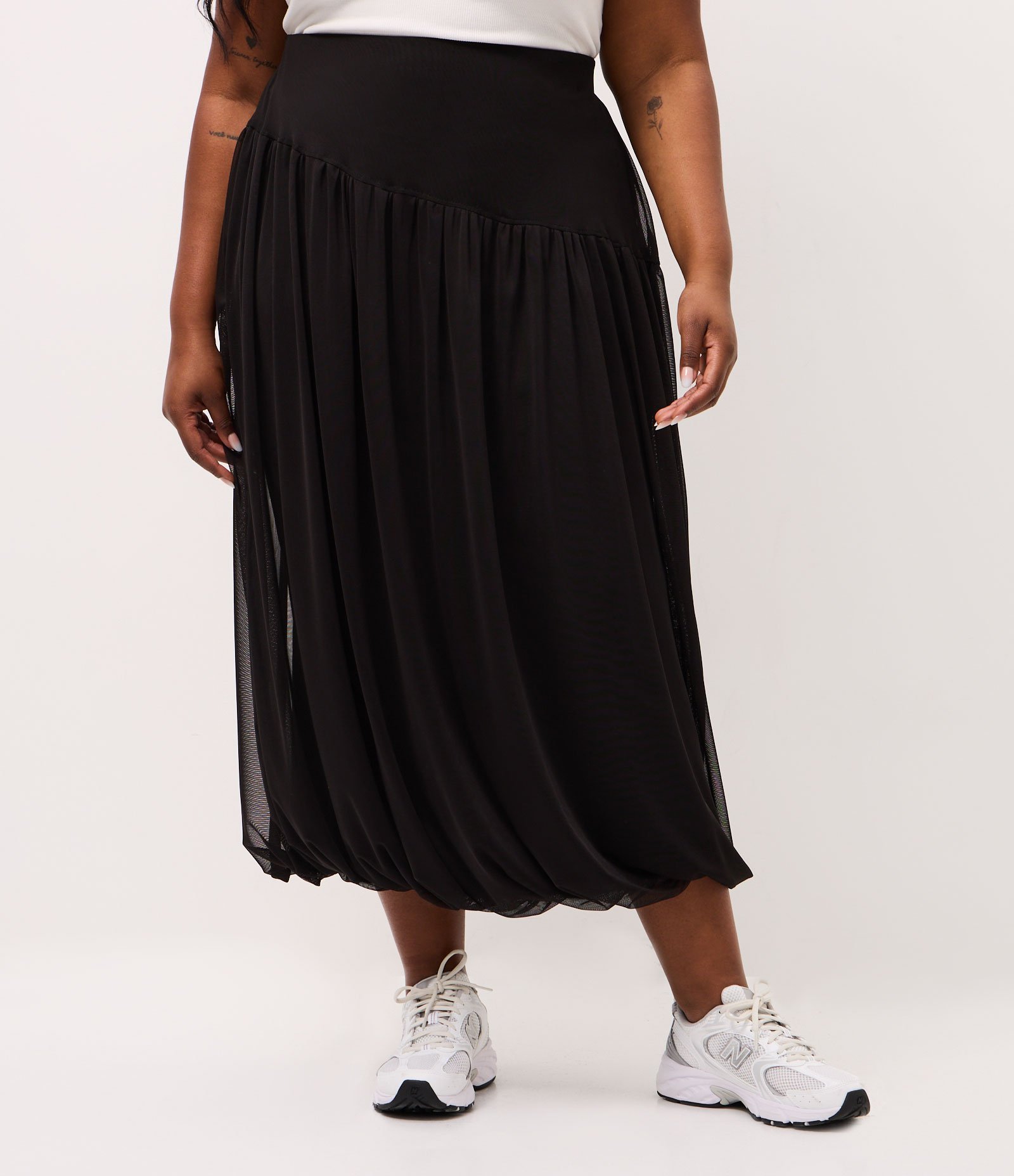 Saia Balonê Midi em Tule Curve & Plus Size Preto 2