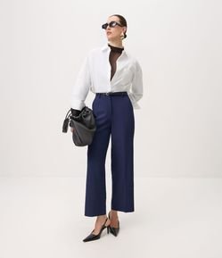 Calça Reta Alfaiatada com Cinto Fino em PU