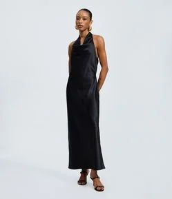 Vestido New Midi em Cetim com Decote Degagê