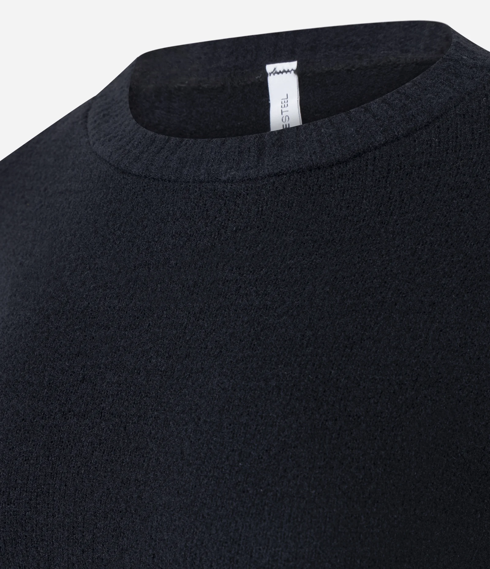 Blusa Oversized em Tricô com Decote Canoa e Barra Assimétrica Rendada Preto 2