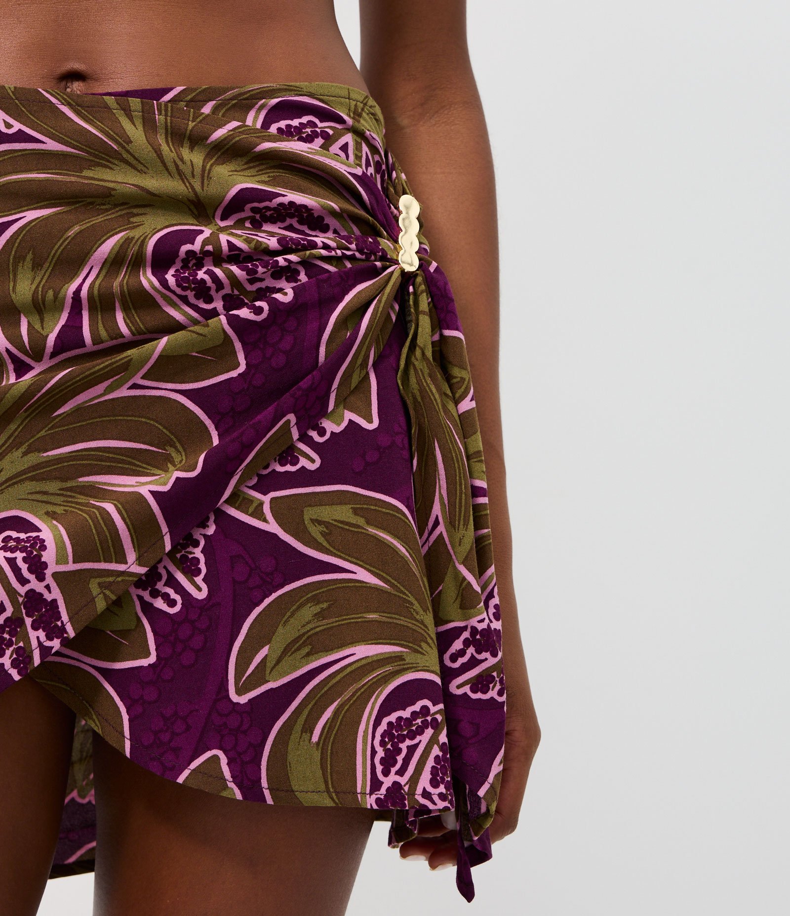 Saída de Praia Saia em Viscolinho com Estampa de Coqueiro Roxo/Verde 3