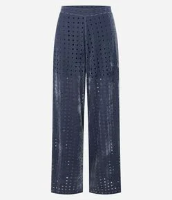 Calça Reta Cintura Baixa em Veludo com Furinhos