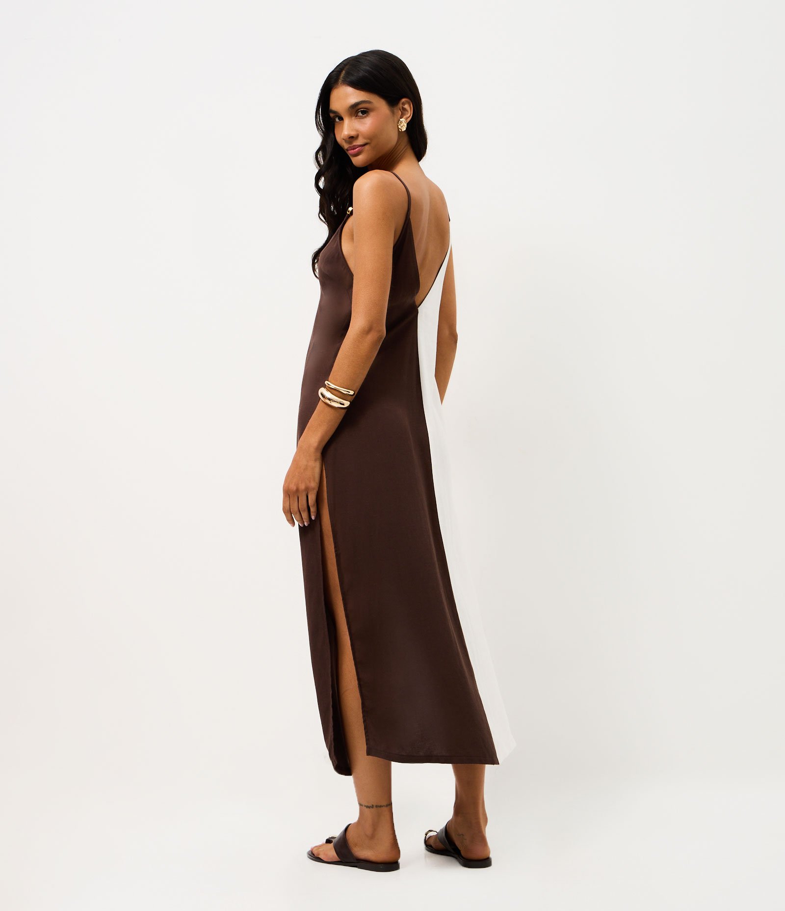 Saída de Praia Vestido Bicolor com Aviamento nas Alças Marrom/Branco 3