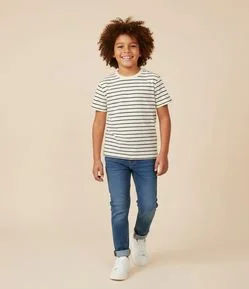 Camiseta Infantil Listra Trabalhada em Relevo – Tam 5 a 14 Anos