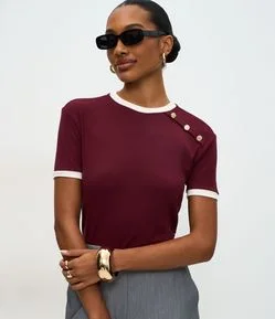 Blusa Manga Curta em Ribana Com Botões no Ombro