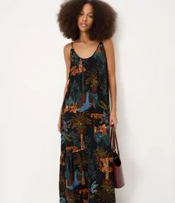 Vestido Longo em Viscolinho com Decote U e Estampa Tropical