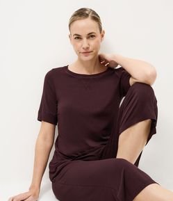 Pijama Longo em Viscolycra com Detalhe no Decote