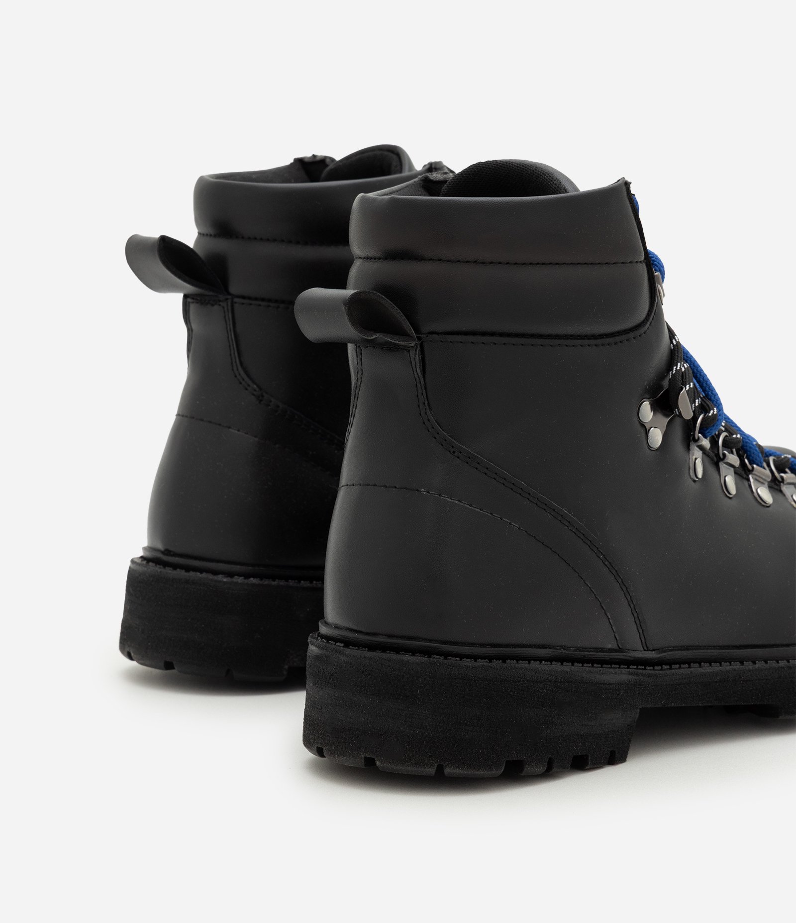 Bota Trekking em PU com Atacador Bicolor Preto 5