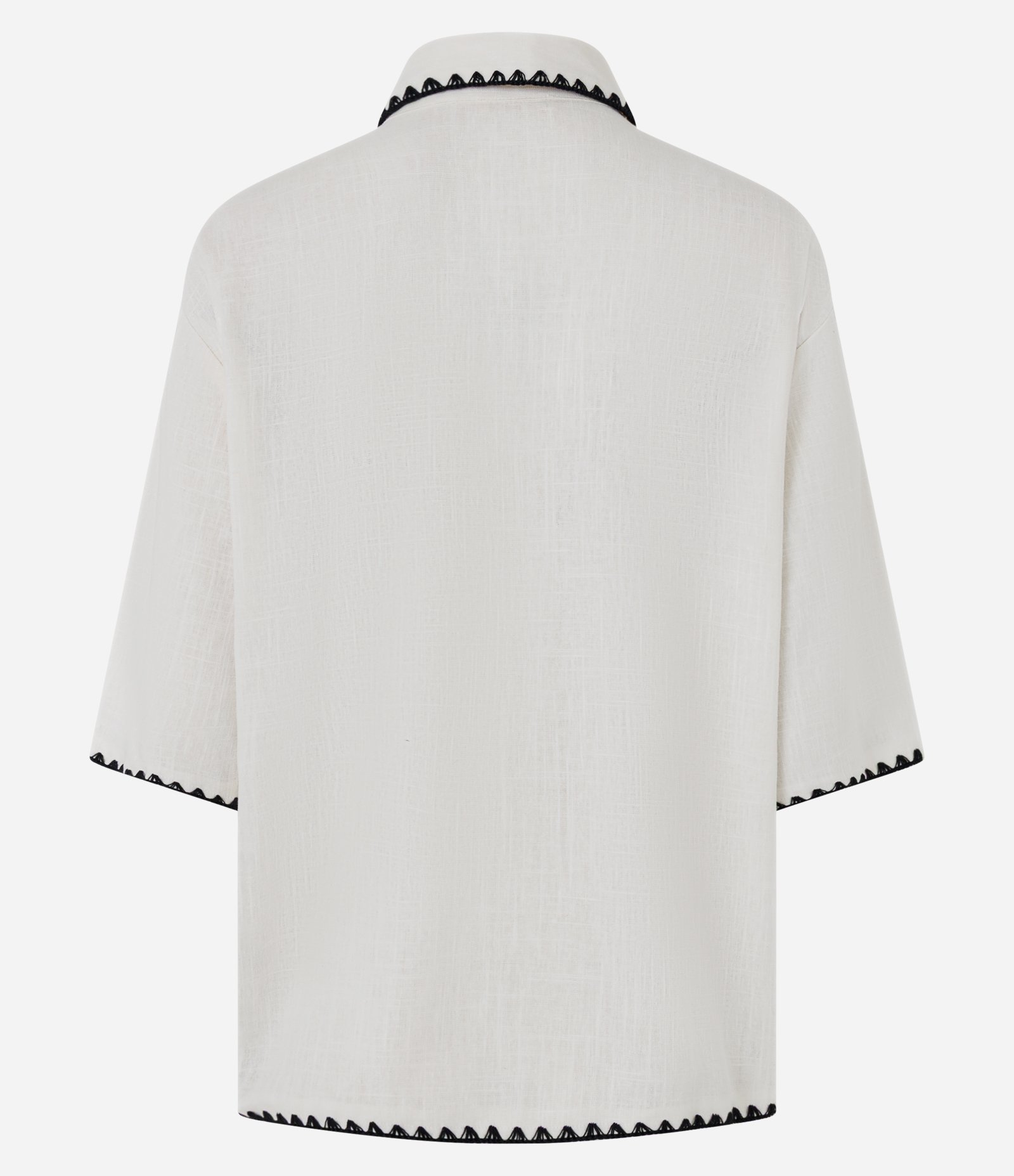 Camisa em Viscolinho com Detalhe Contrastante e Colarinho Branco 7