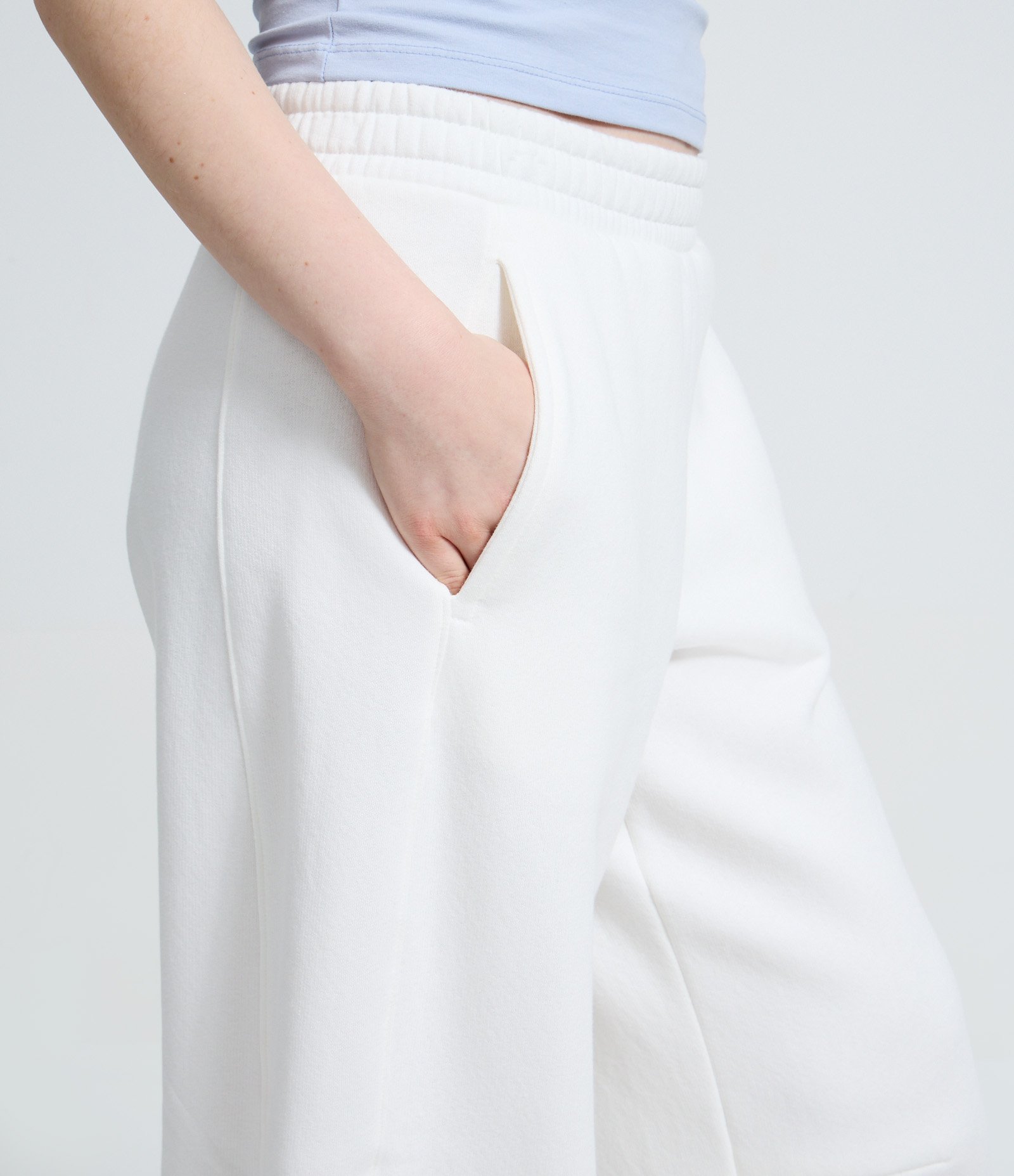 Calça Barrel de Moletom Branco 4