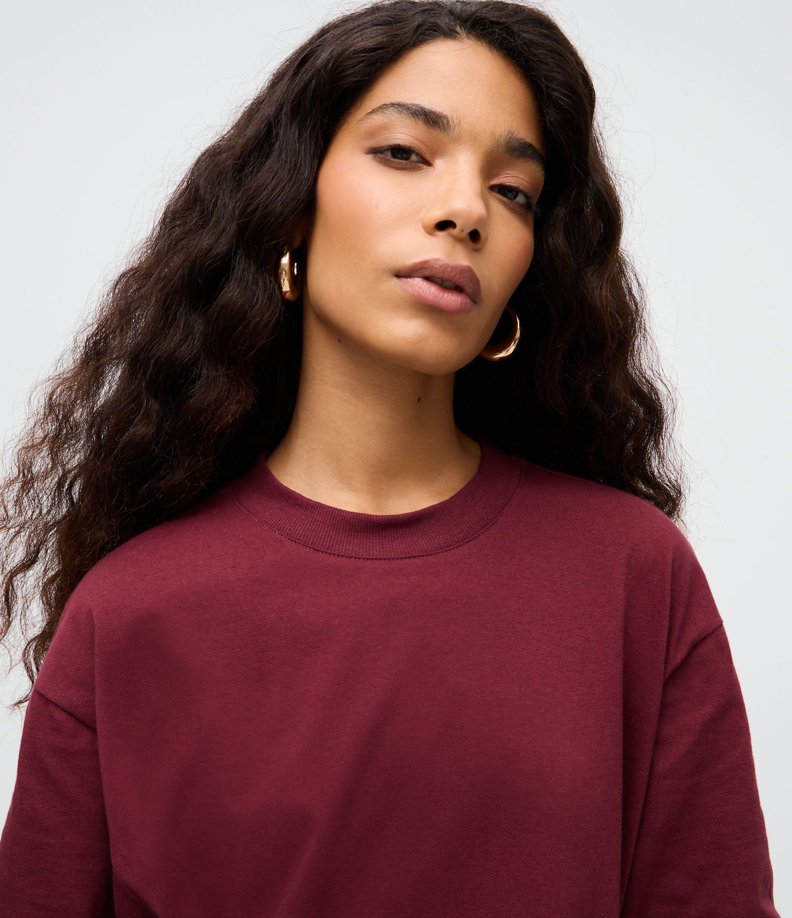 Camiseta Oversized em Algodão com Barra Assimétrica Rendada Vermelho 3