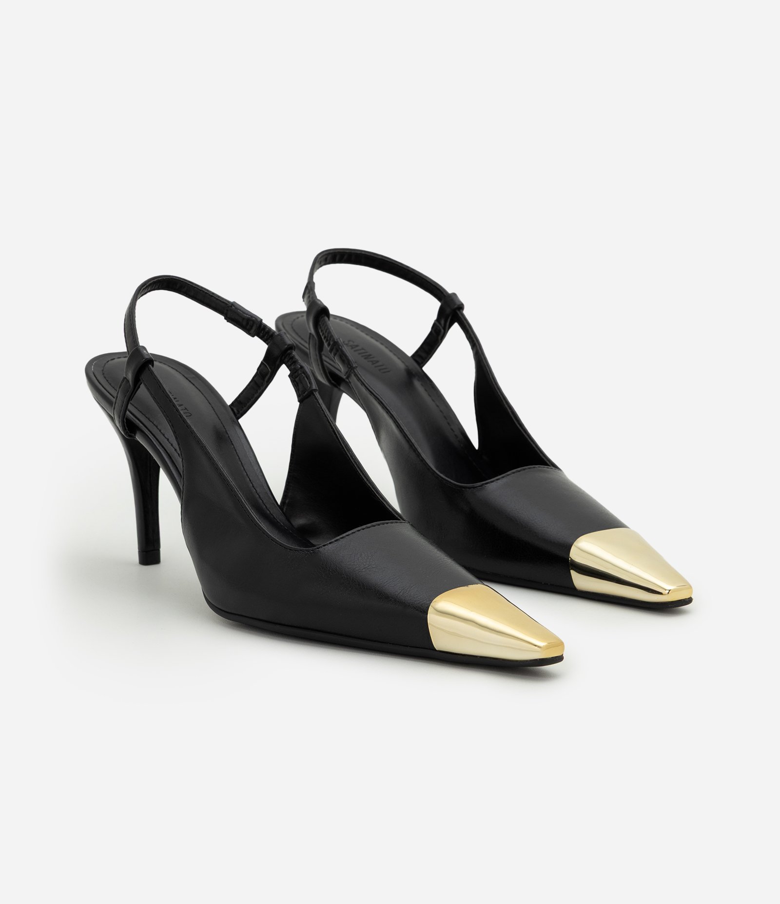 Sapato Scarpin em PU com Bico Fino e Biqueira Metalizada Preto 2