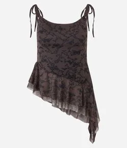 Blusa em Chiffon com Recorte Assimétrico e Babados