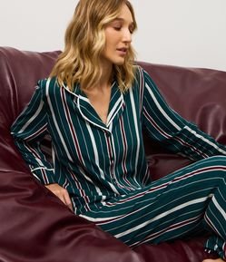 Pijama Longo Americano em Viscose com Estampa de Listras