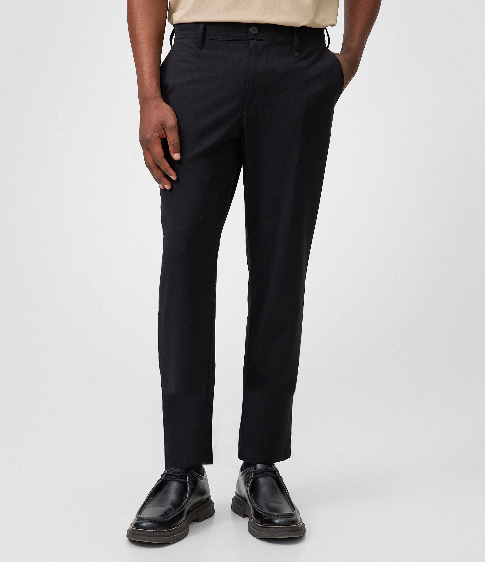 Calça Básica Slim Cropped Alfaiatada com Elastano Preto 2