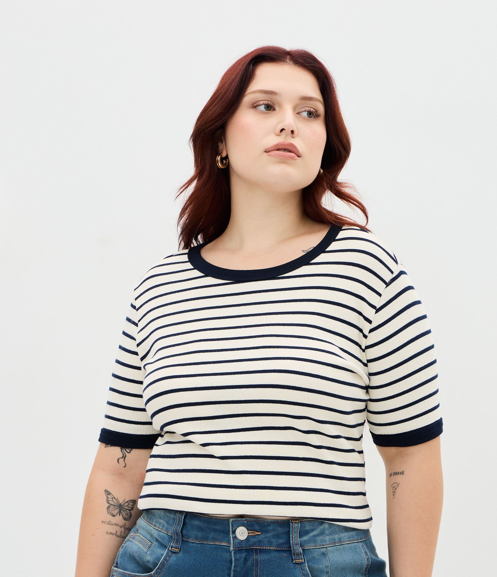 Blusa Ribana Listrada com Galão Contrastante Curve & Plus Size Off White 1