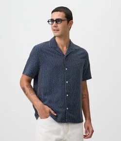 Camisa com Textura Ponto Picado