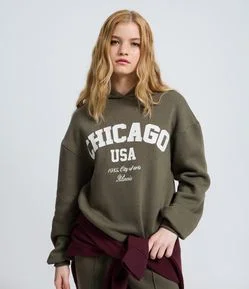 Moletom com Capuz e Lettering Chicago