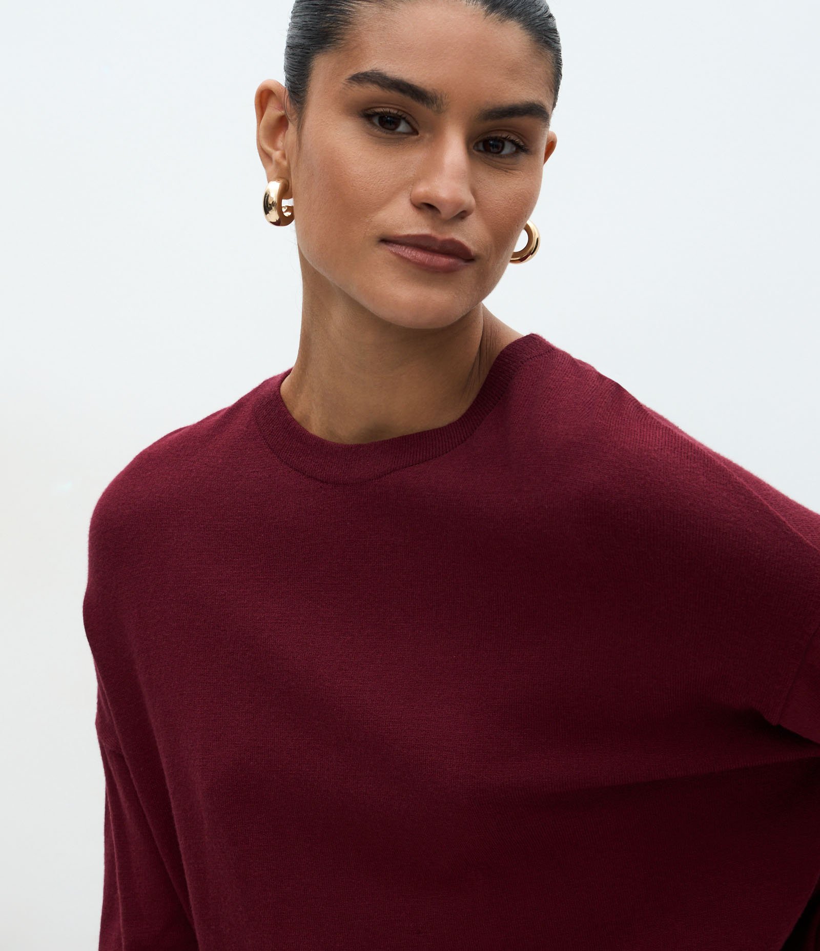 Blusa em Tricô com Aplicação de Renda na Barra Vermelho 3