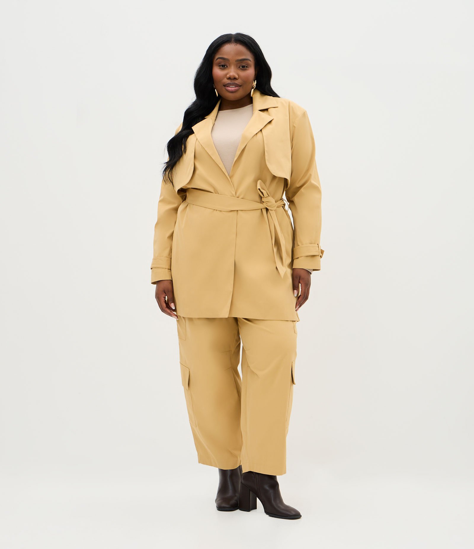 Casaco Trench Coat Alfaiatado Curve & Plus Size Bege 2
