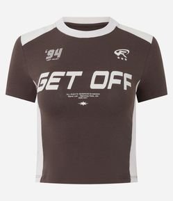 Camiseta em Algodão com Estampa College e Lettering Get Off