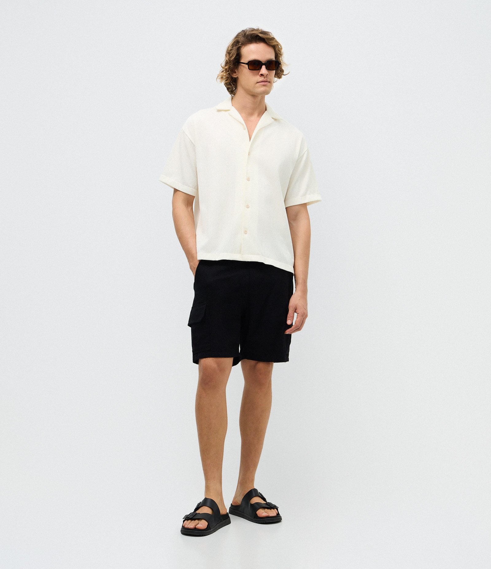 Camisa Manga Curta Texturizada com Gola Bowling Branco 2