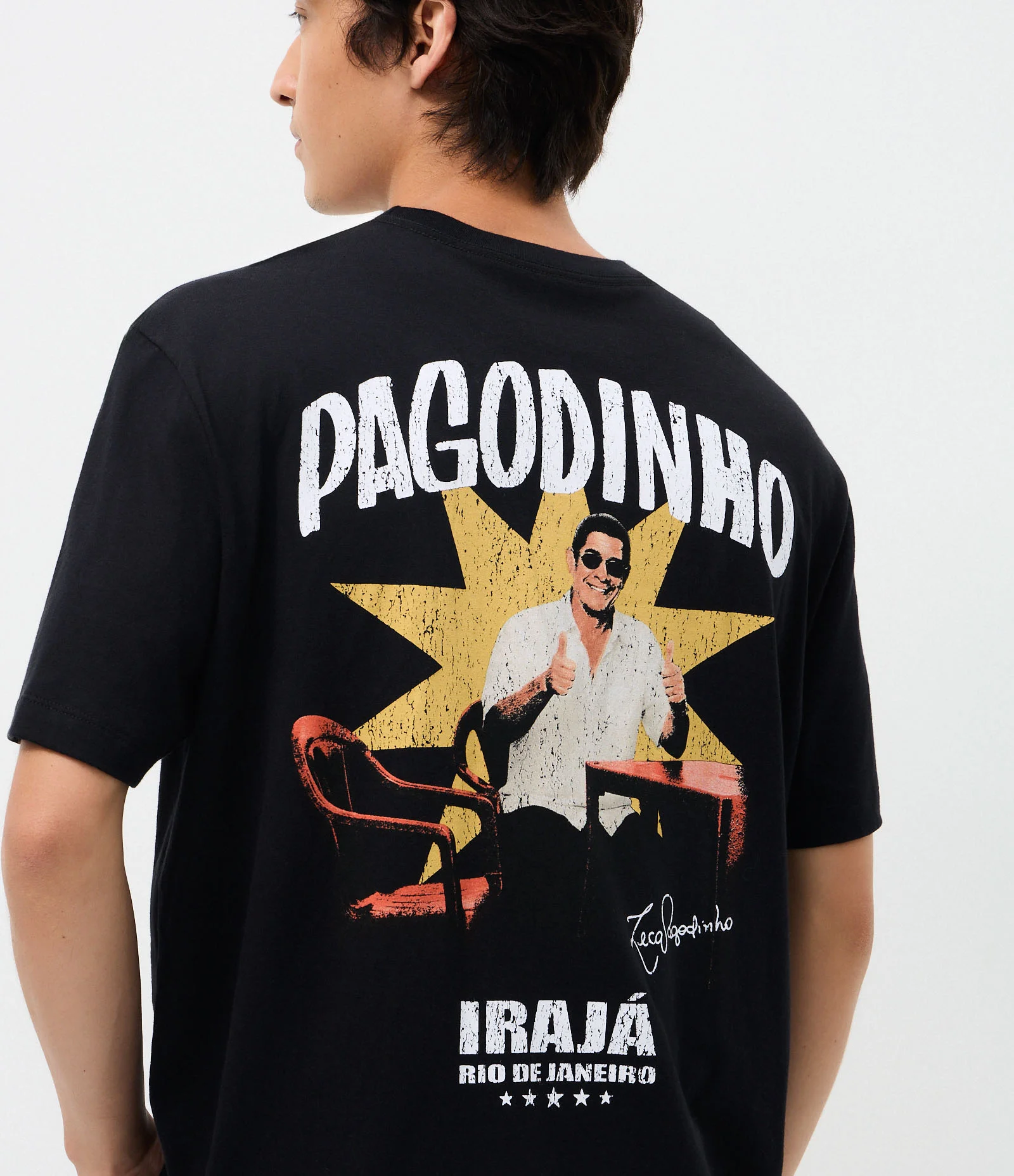 Camiseta Comfort Manga Curta em Algodão Zeca Pagodinho Preto 1