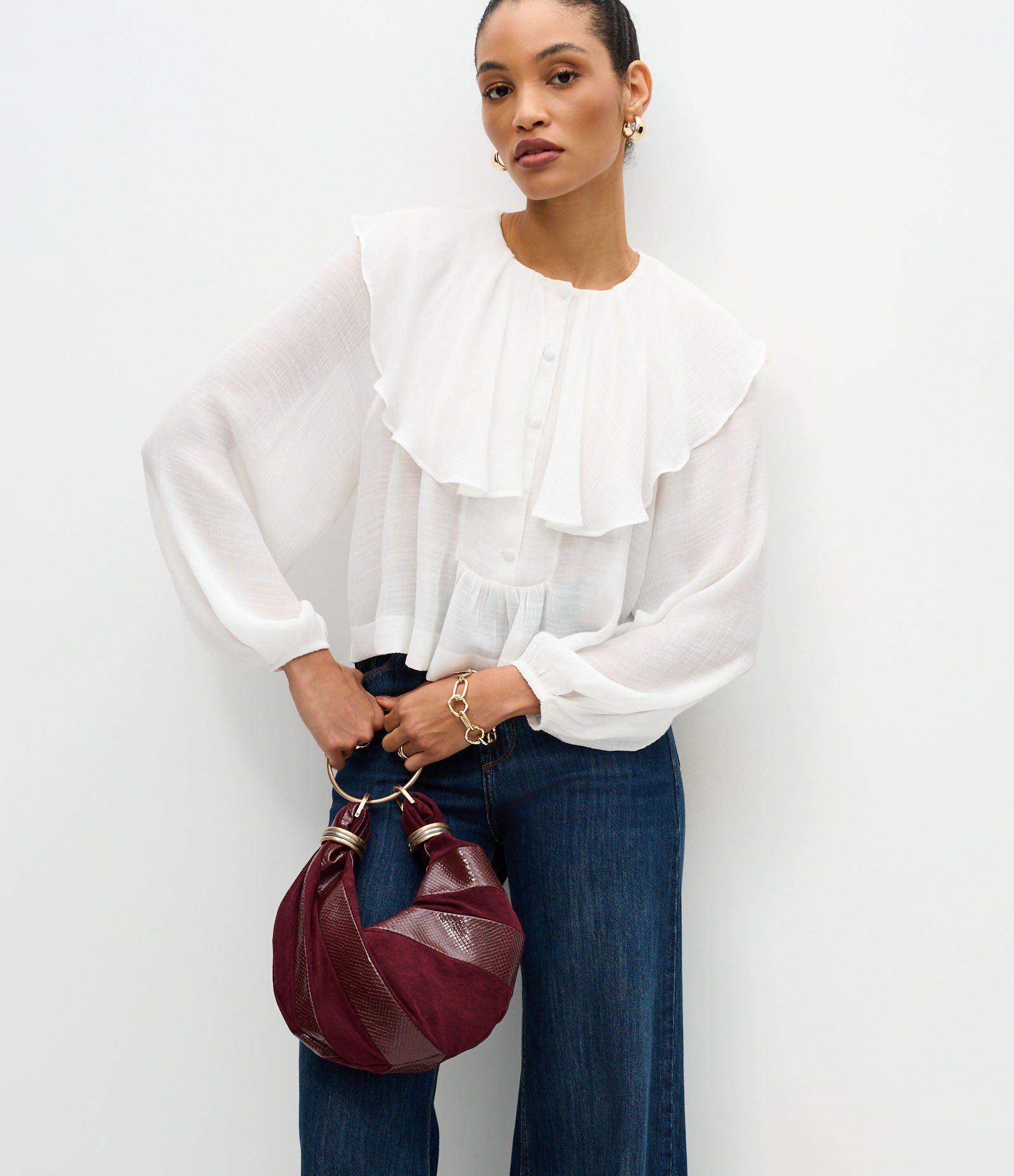 Blusa em Viscose com Babados e Manga Bufante Branco 1