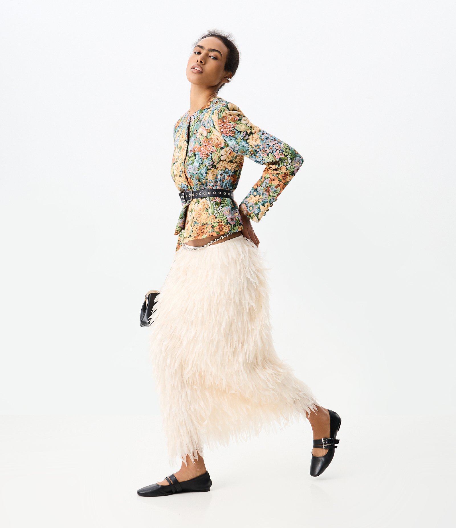 Saia Midi com Textura de Pelo Artificial Off White 2