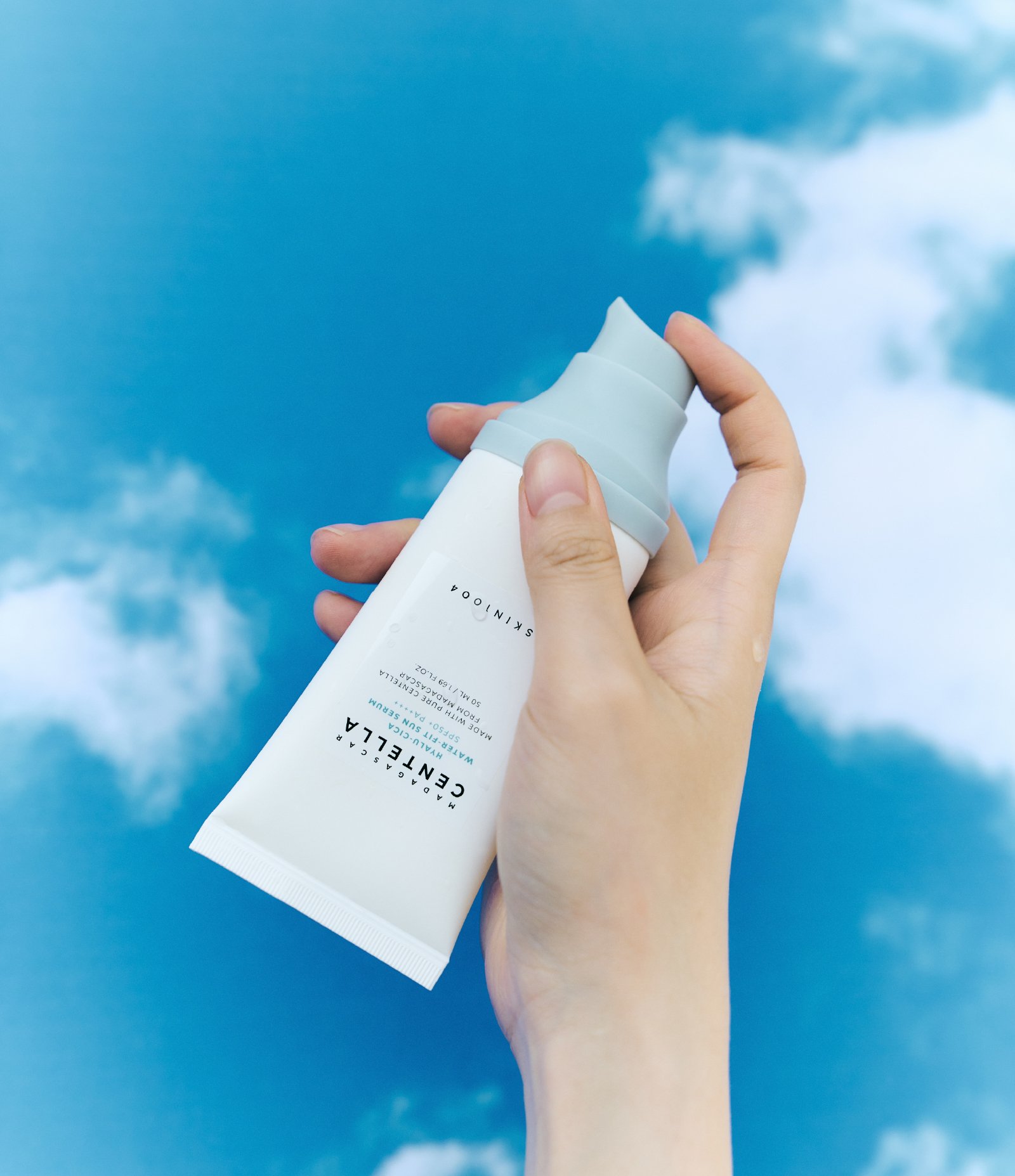 Protetor Facial Hyalu Cica Water Fit Sun Serum FPS50+ PA++++ SKIN1004 50ml 6