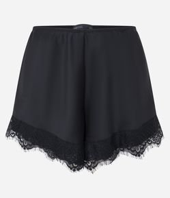 Short Curto em Cetim com Renda na Barra