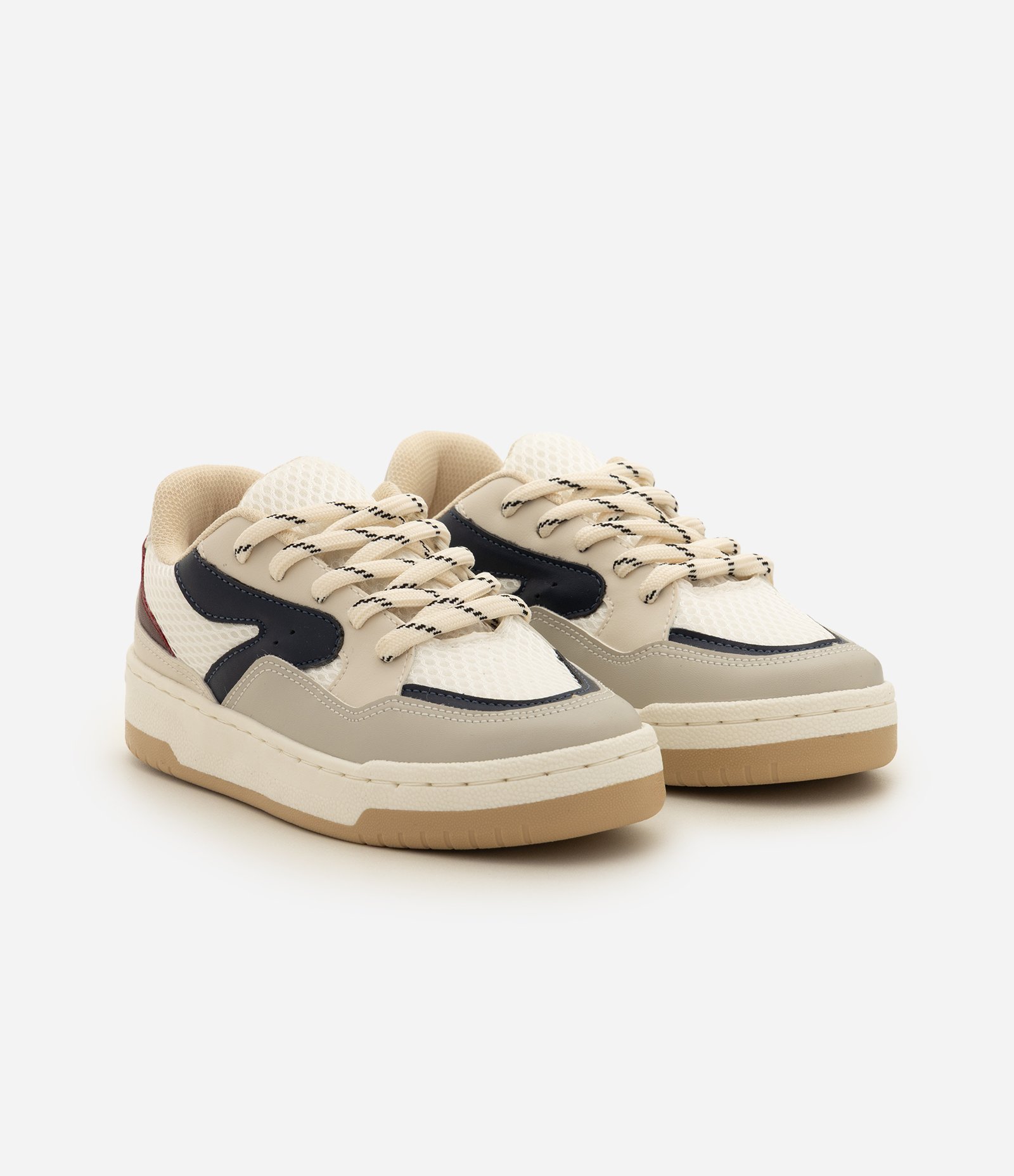 Tênis Infantil Casual com Recortes e Cadarço – Tam 28 a 36 Off White 1