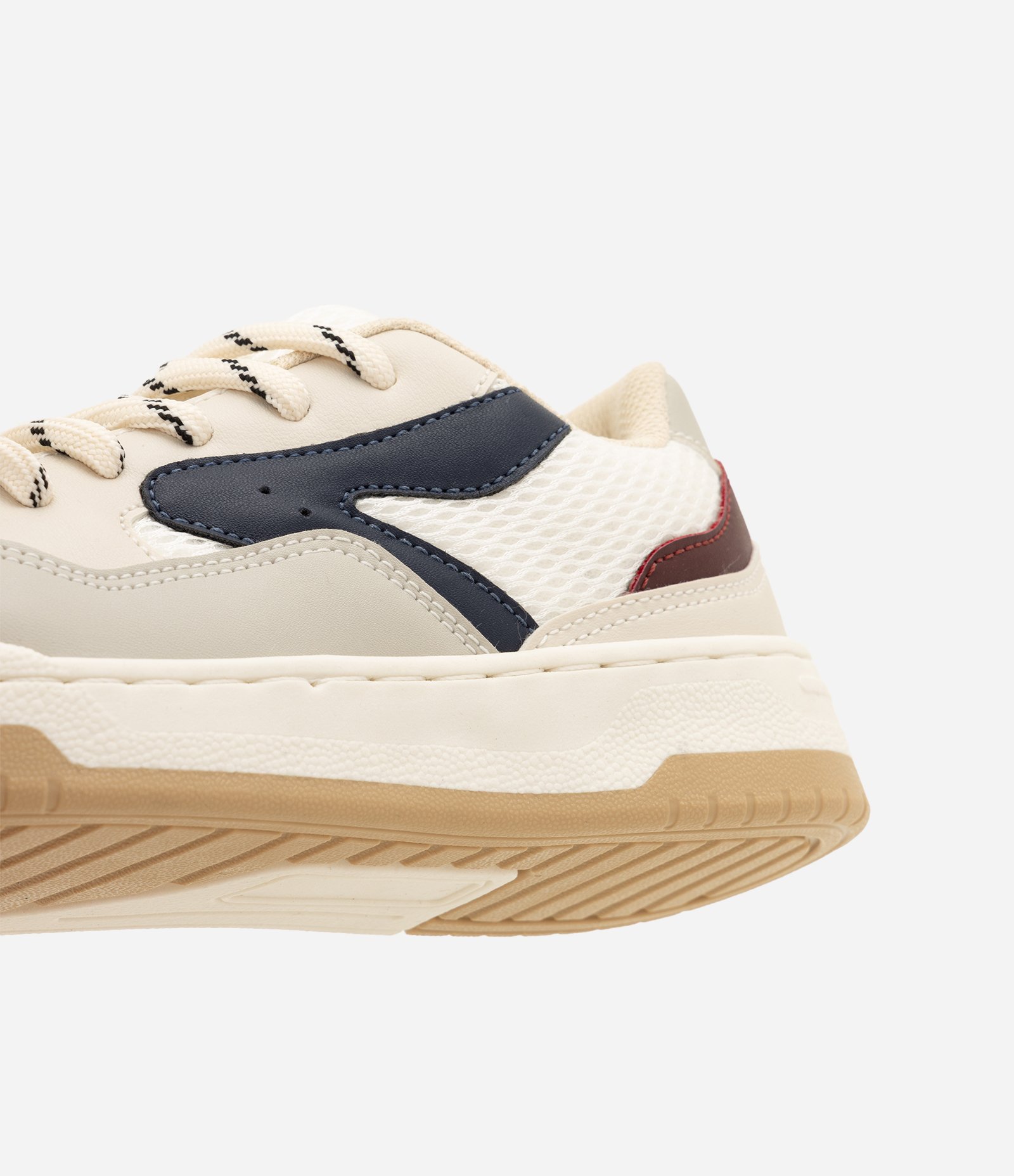 Tênis Infantil Casual com Recortes e Cadarço – Tam 28 a 36 Off White 3